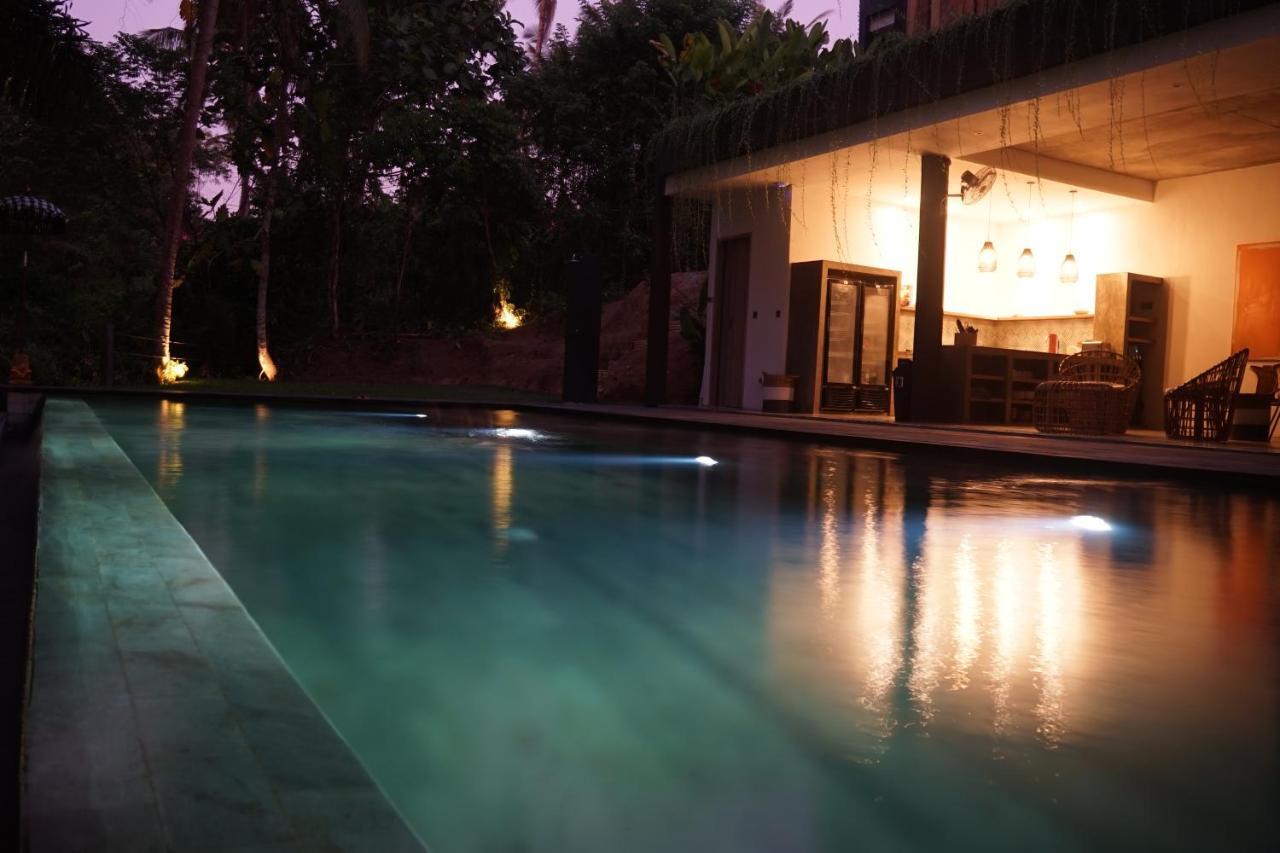 Six Cubes Ubud Hotel Exterior photo