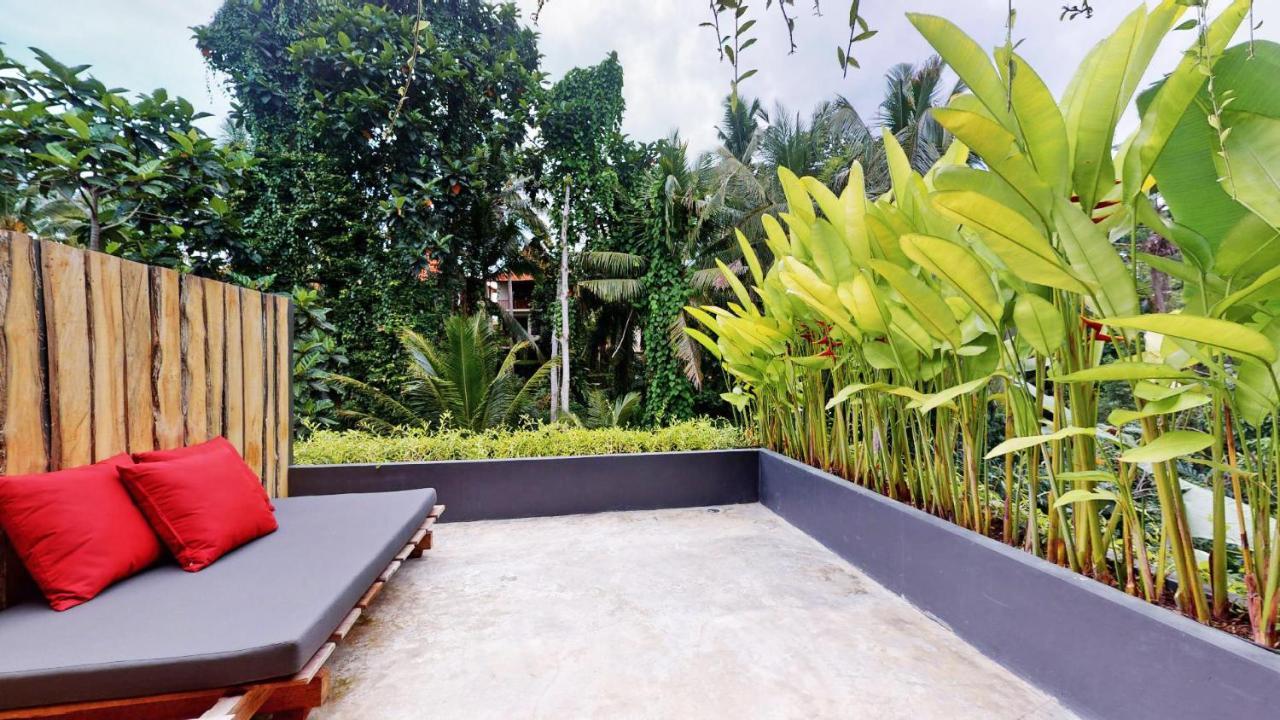 Six Cubes Ubud Hotel Exterior photo